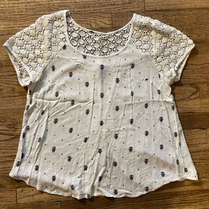 Lace shoulder split back blouse